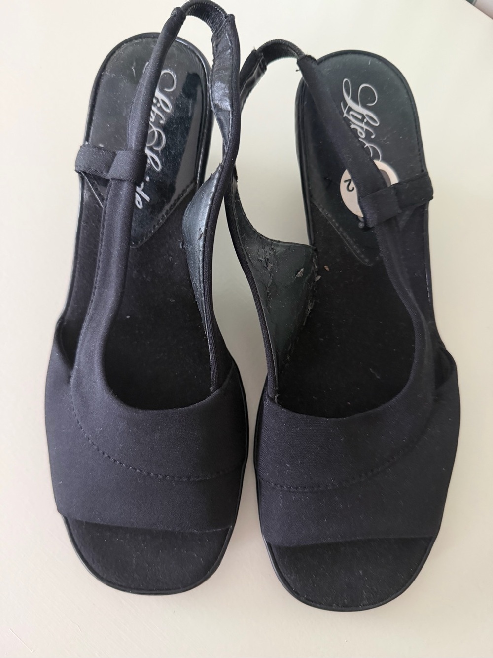 Life Stride Black Slingback Peep-Toe Sandals